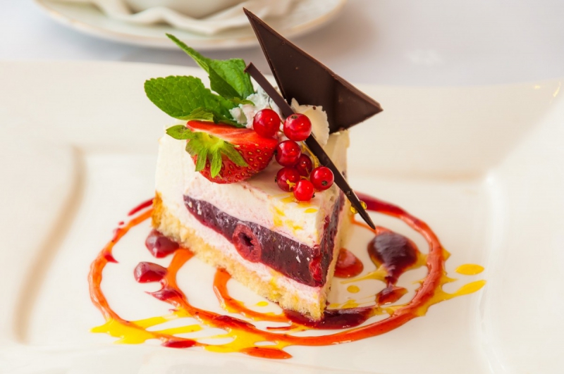 boulangerie-LA TOUR-min_the_cake_dessert_eating_bun_colorful_sweet_dish_taste_cake_with_cream-941034